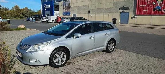 Toyota Avensis 2009 photo 4