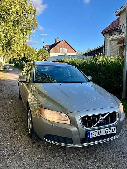 Volvo V70 2008 photo 3
