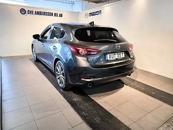 Mazda 3 2017 photo 3