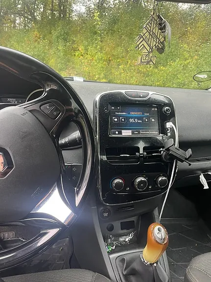 Renault Clio Iv 2012 photo 5
