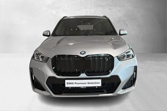 BMW Ix1 2023 photo 2