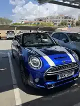Mini Cooper S 2018 photo 2