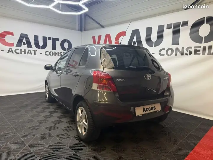 Toyota Yaris 2009 photo 5