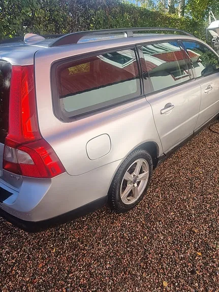 Volvo V70 2008 photo 4