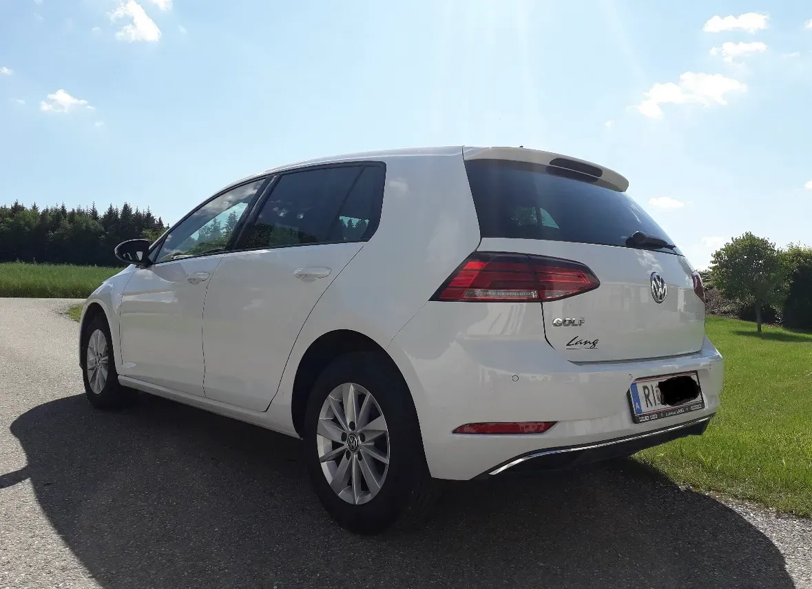 Volkswagen Golf 2018 photo 2