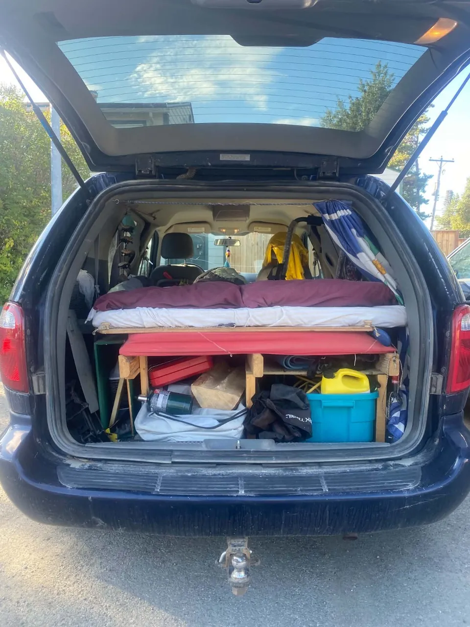Dodge Caravan 2005 photo 3