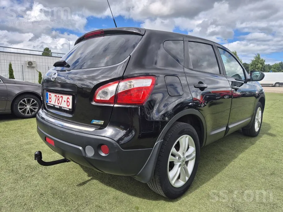 Nissan Qashqai 2011 photo 5