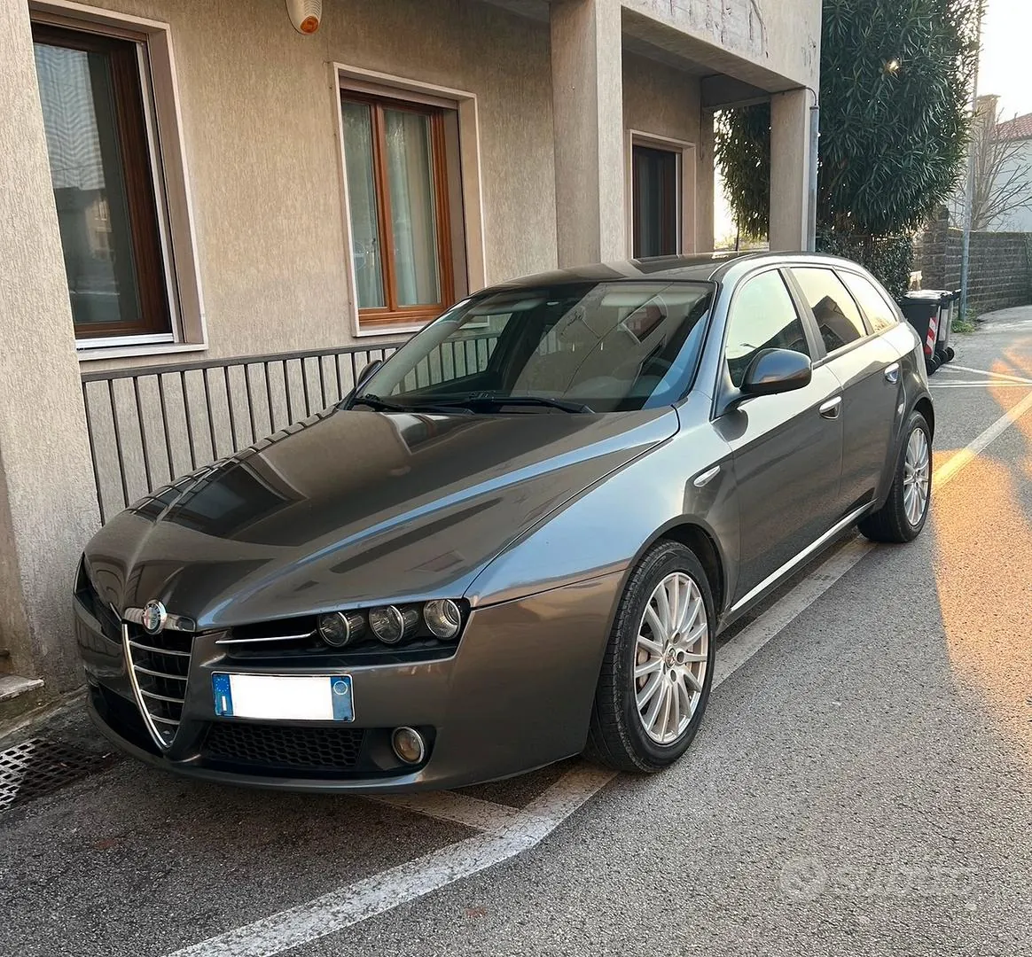 Alfa Romeo 159