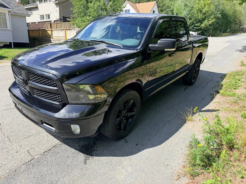 Ram 1500 2018 photo 2