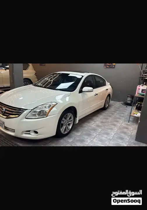 Nissan Altima