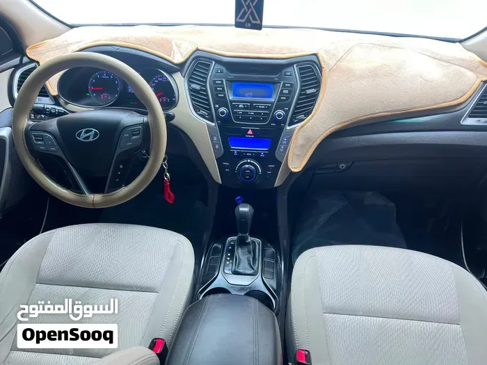 Hyundai Santa Fe 2015 photo 3