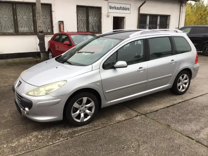 Peugeot 307