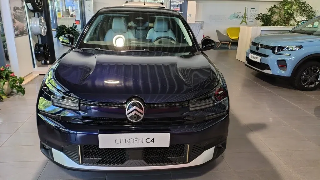 Citroen C4 photo 2