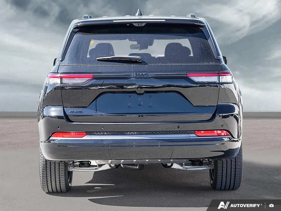 Jeep Grand Cherokee 2027 photo 5