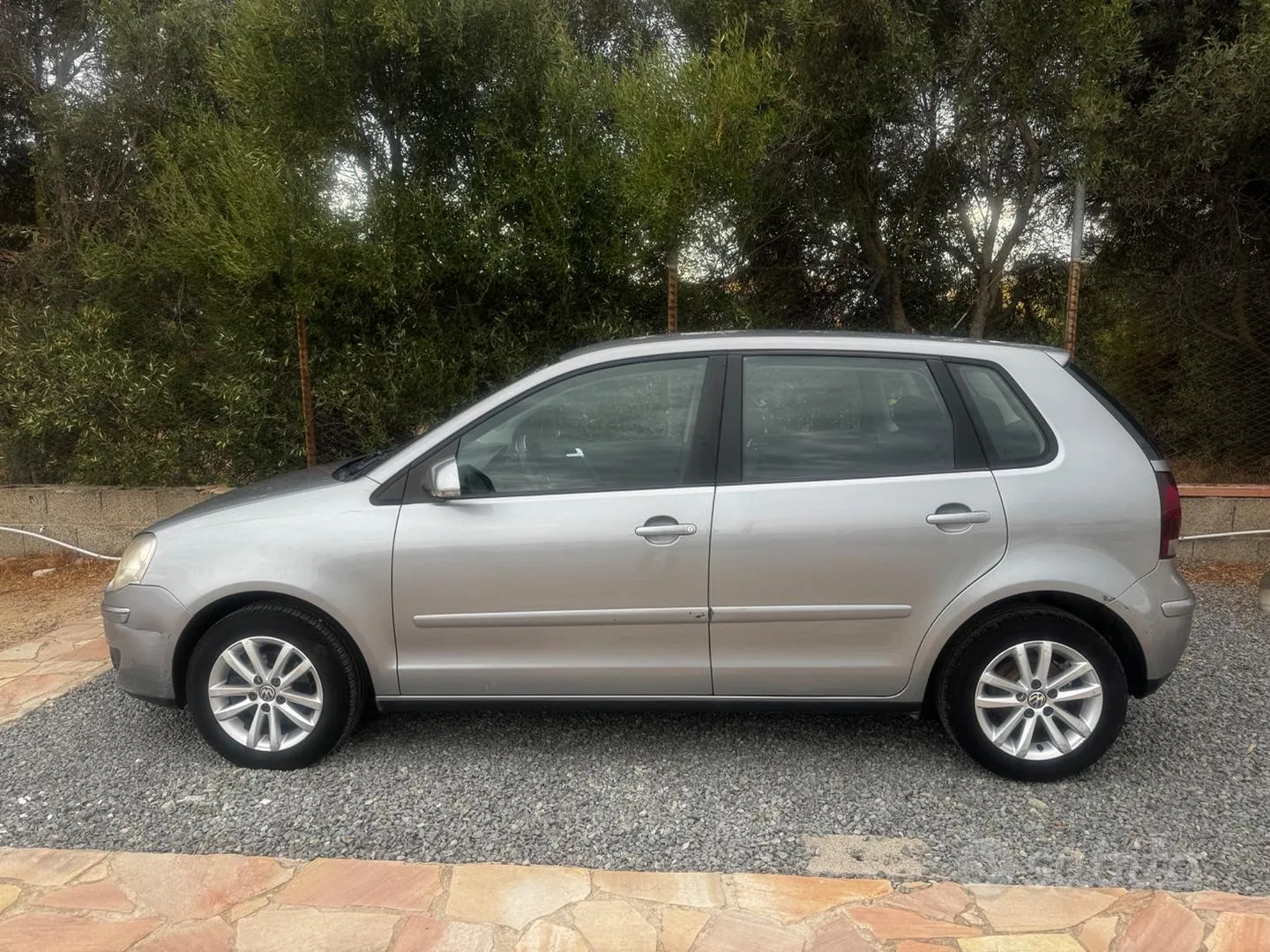 Volkswagen Polo 2008 photo 3