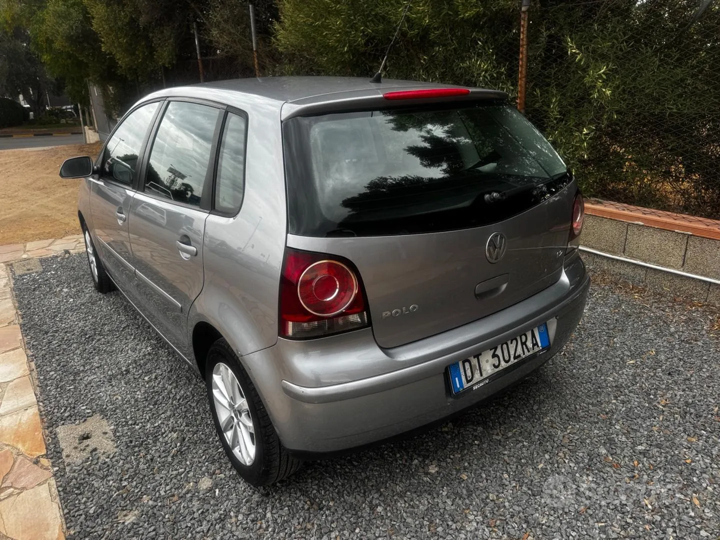 Volkswagen Polo 2008 photo 4