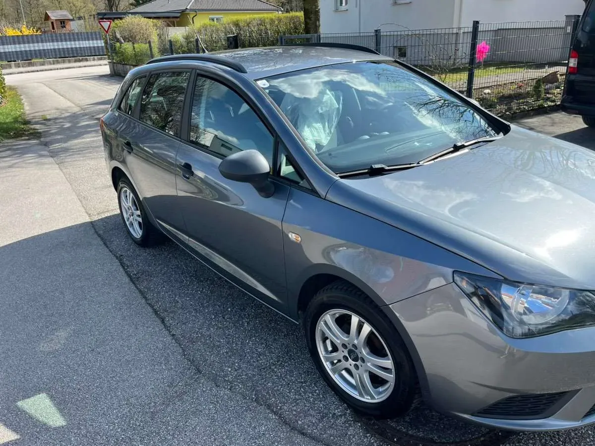 Seat Ibiza 2015 photo 3