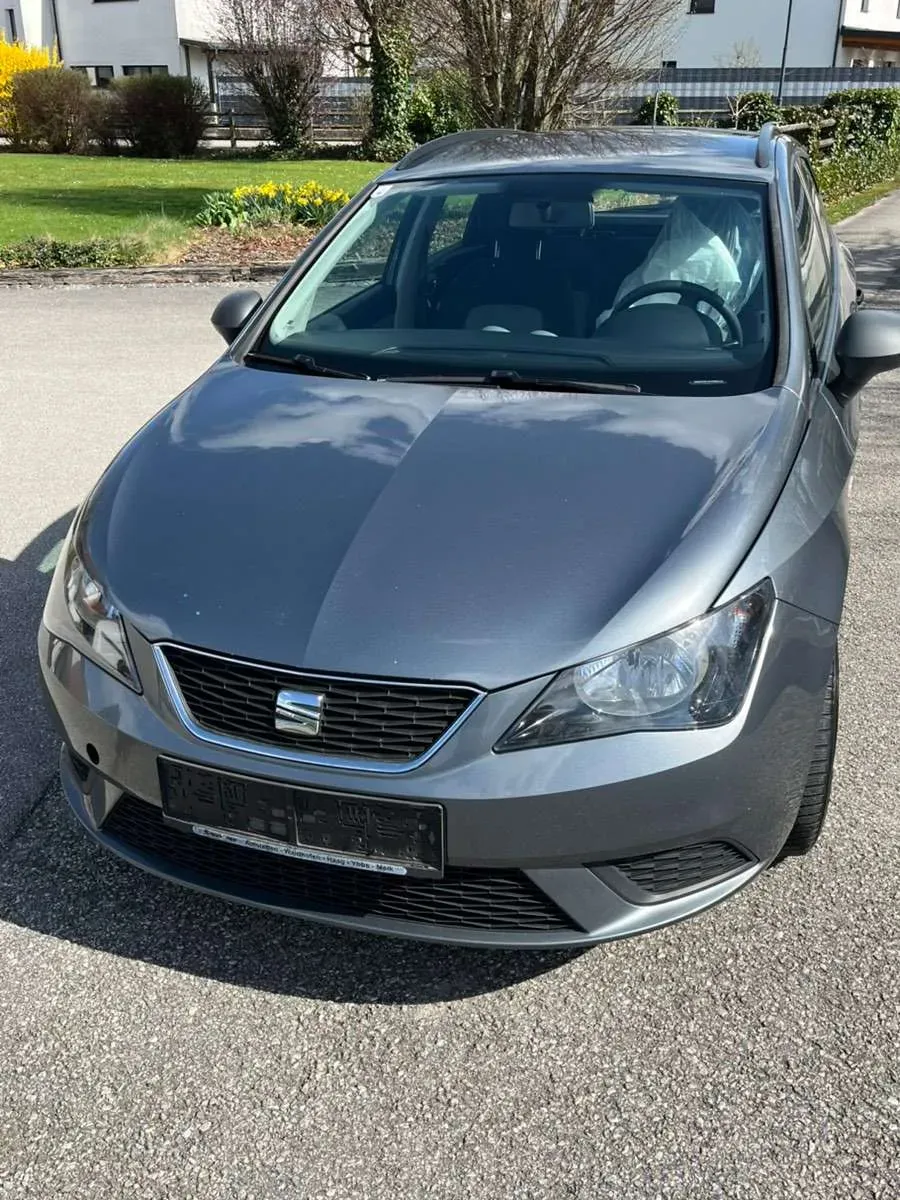 Seat Ibiza 2015 photo 2