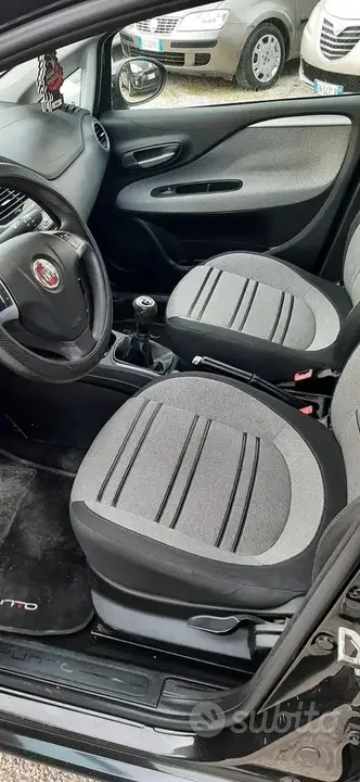 Fiat Punto Evo 2010 photo 5