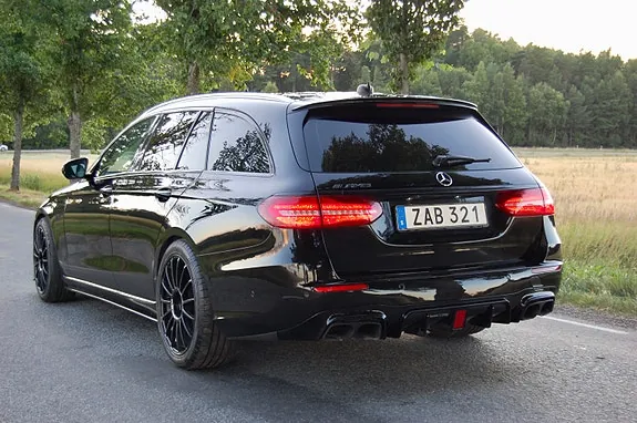 Mercedes-Benz E220 D 2018 photo 4
