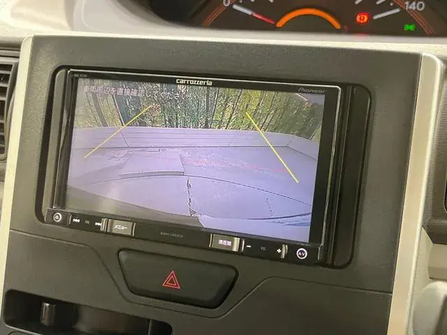 Daihatsu Tanto 2018 photo 4
