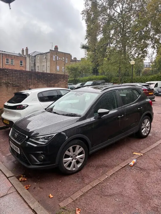 Seat Arona 2018 photo 5