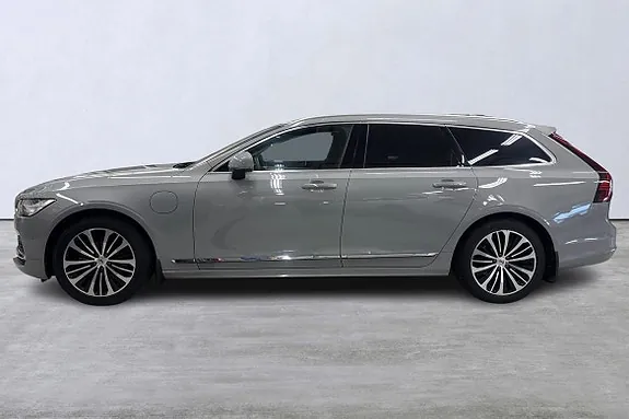 Volvo V90 2025 photo 2