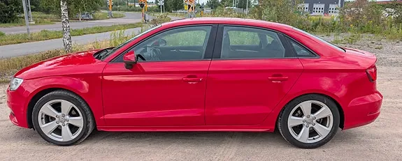 Audi A3 2014 photo 2
