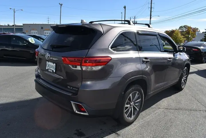 Toyota Highlander 2019 photo 4
