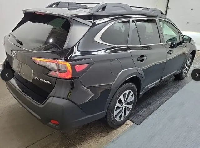 Subaru Outback 2025 photo 3