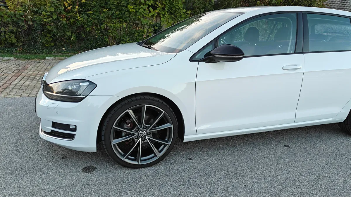Volkswagen Golf 2015 photo 3