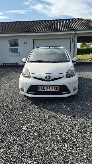 Toyota Aygo 2012 photo 4