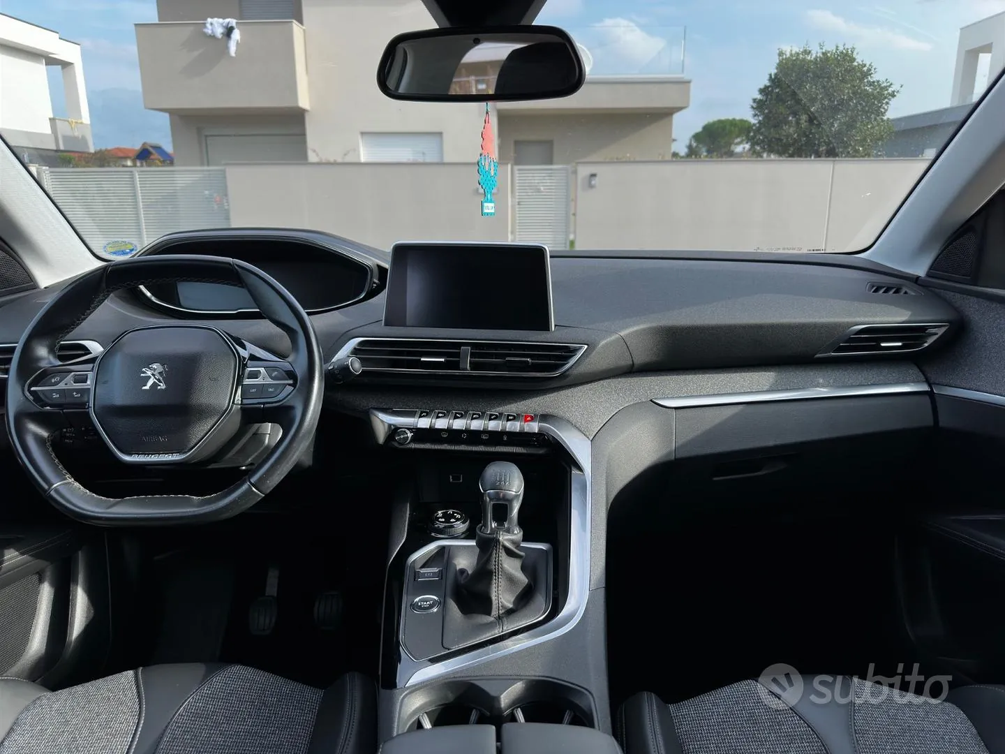 Peugeot 3008 2019 photo 4
