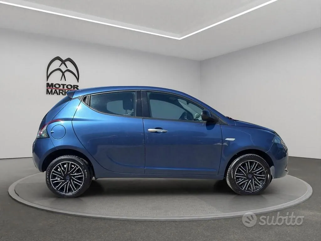 Lancia Ypsilon 2023 photo 4