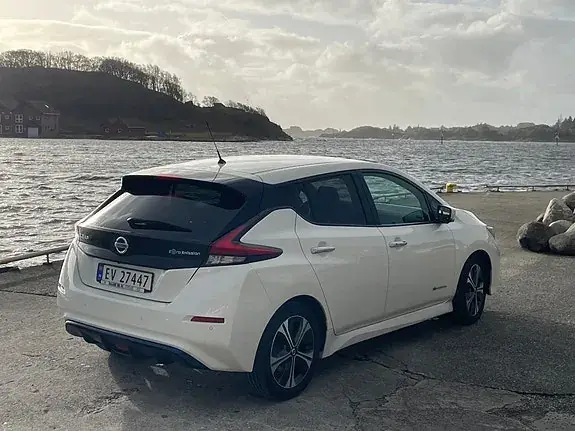 Nissan Leaf 2018 photo 3