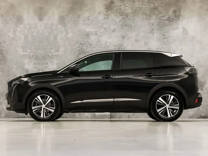 Peugeot 3008 2023 photo 2