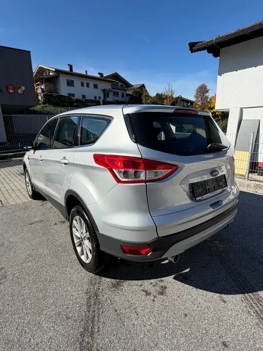 Ford Kuga 2016 photo 2