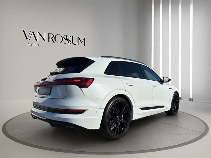 Audi E-Tron 2019 photo 3