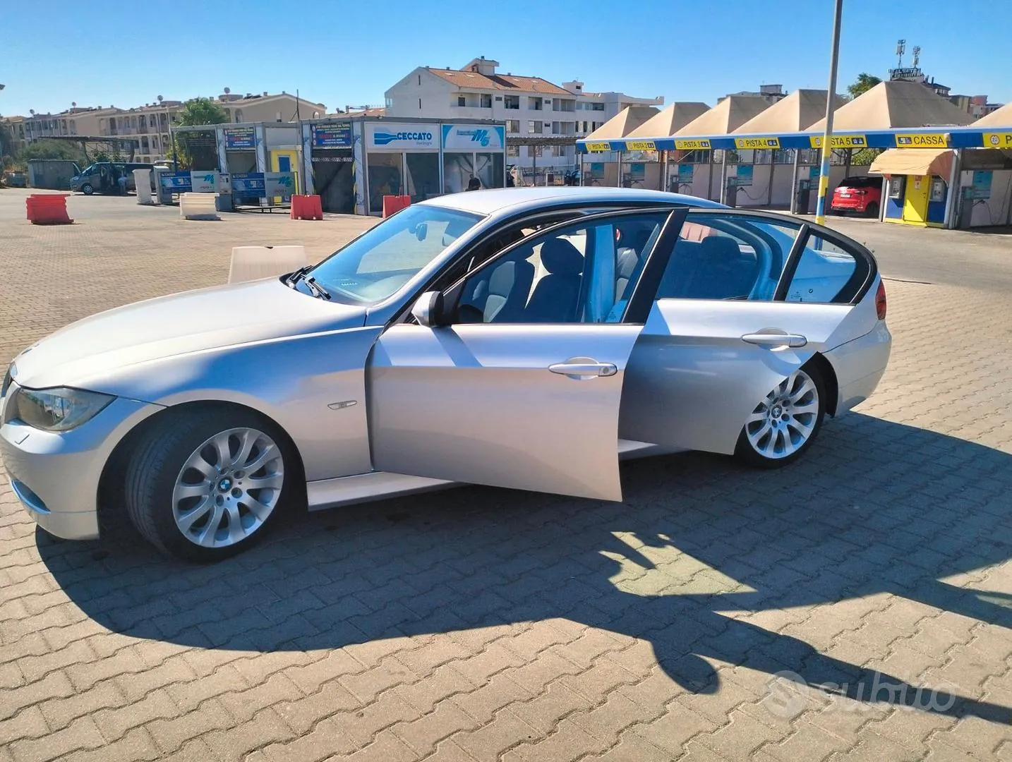 BMW 320E90 2026 photo 3
