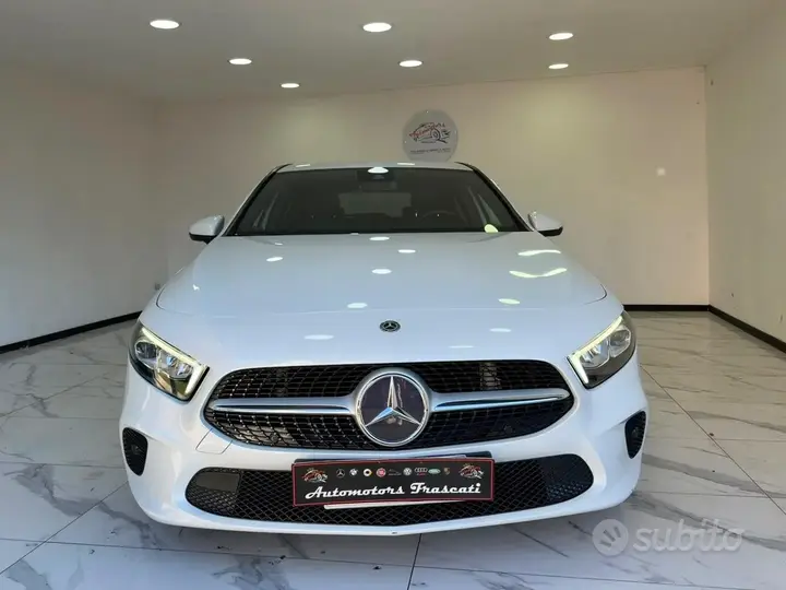 Mercedes-Benz A 180 2019 photo 2