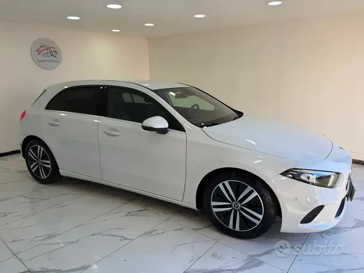 Mercedes-Benz A 180 2019 photo 5