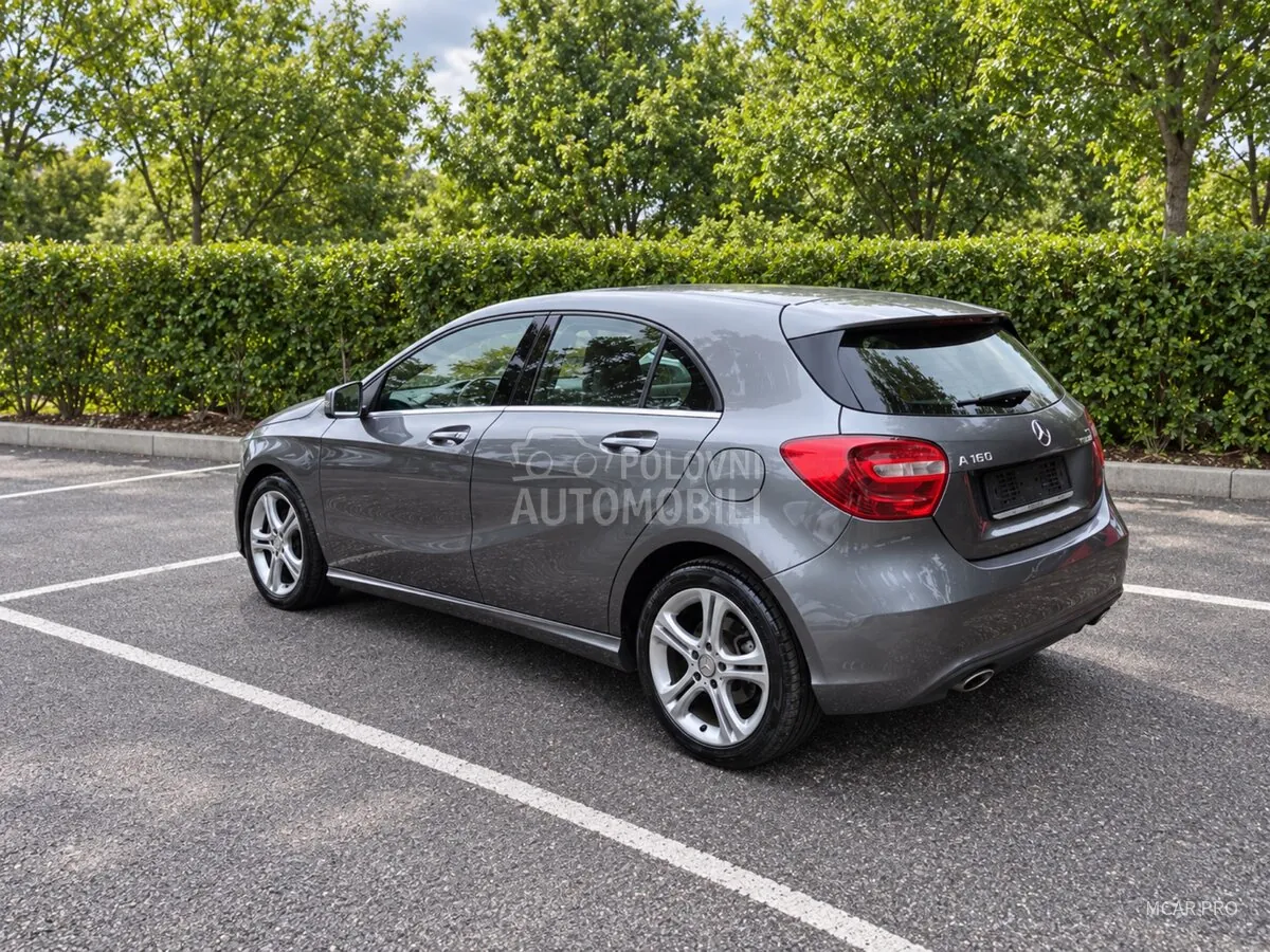 Mercedes-Benz A160 2014 photo 5