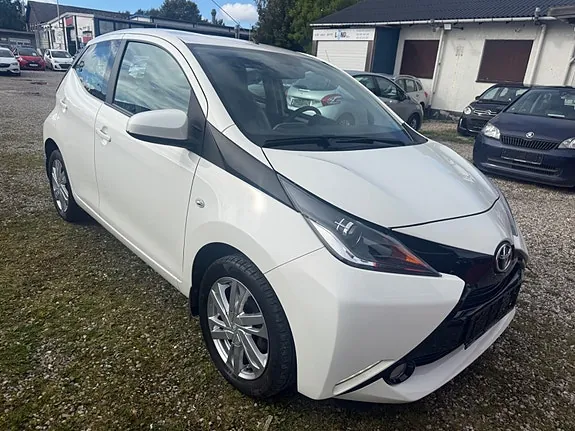 Toyota Aygo 2014 photo 2