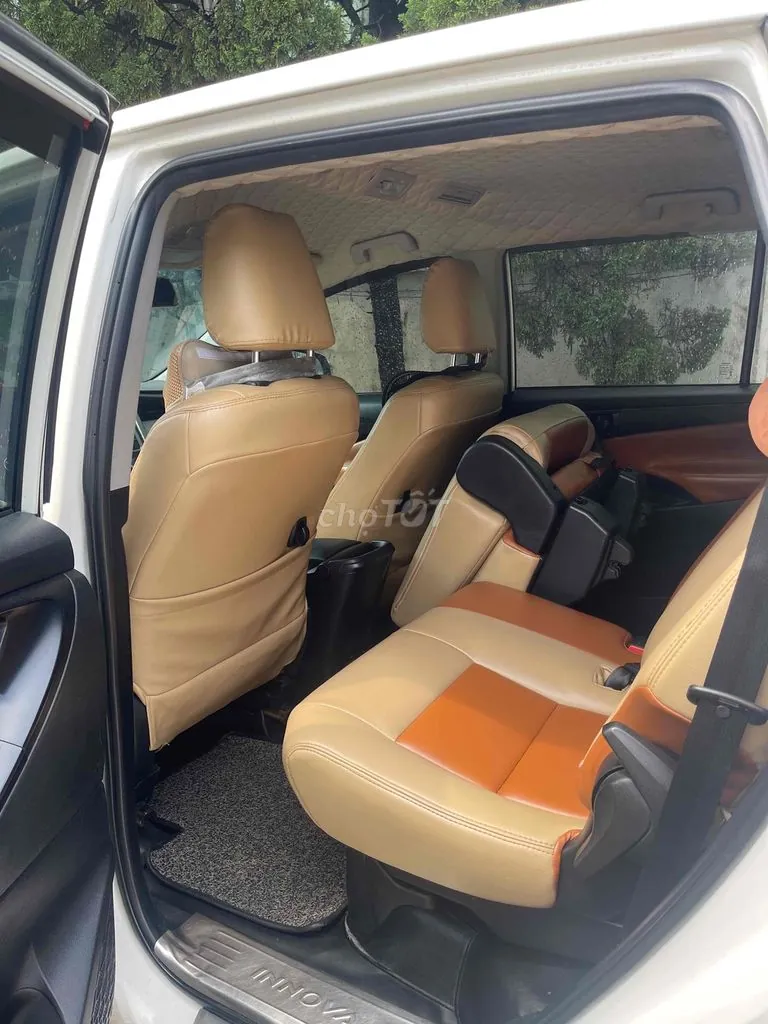Toyota Innova 2019 photo 2