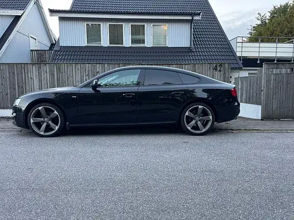Audi A5 2016 photo 5