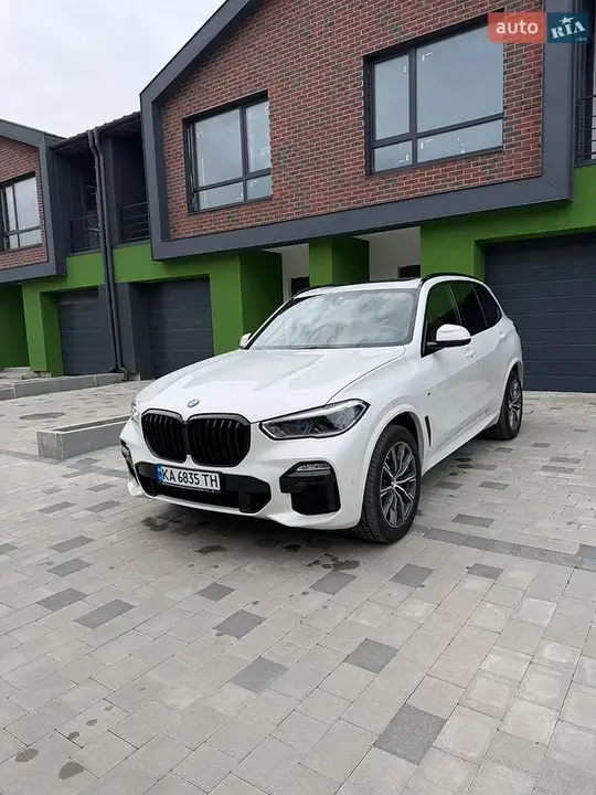 BMW X5 2018 photo 2