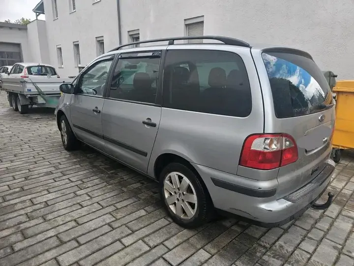 Ford Galaxy