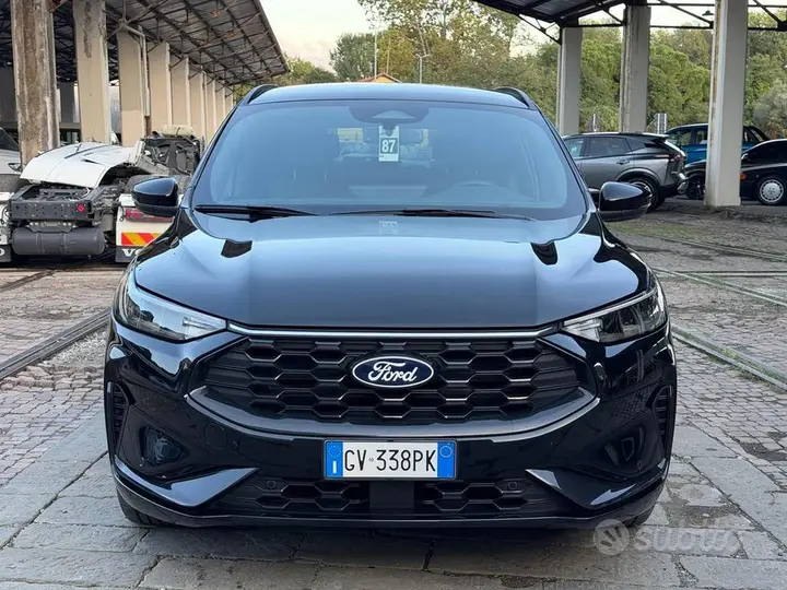 Ford Kuga 2024 photo 2