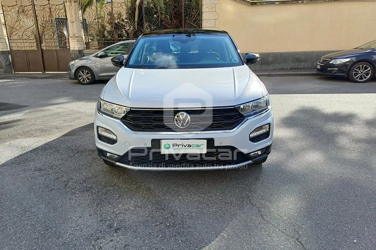 Volkswagen T-Roc 2020 photo 2