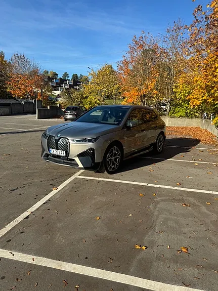 BMW Ix 2022 photo 3